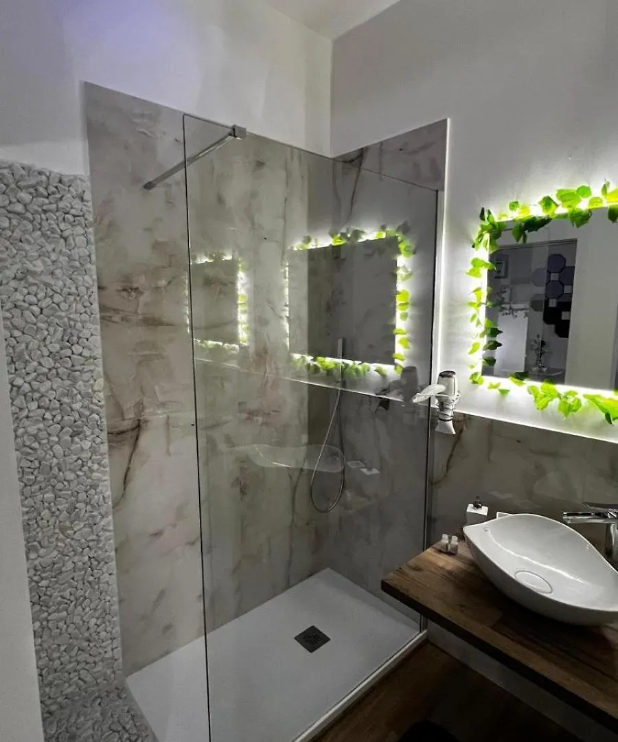 Apartment Ferienwohnung Di Fronte Zisa Palermo Italien
